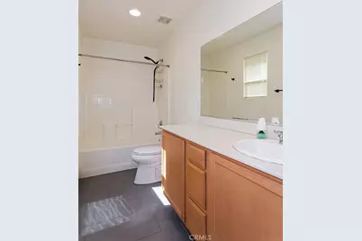 16562 Jasmine Street, Victorville, CA 92395 - Photo 14