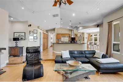 7026 Cataba Road, Oak Hills, CA 92344 - Photo 32