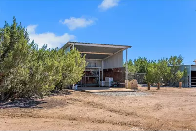 7026 Cataba Road, Oak Hills, CA 92344 - Photo 54