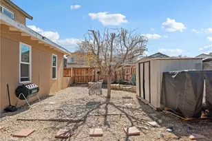 15126 Bluffside Ln, Victorville, CA 92394 - Photo 42