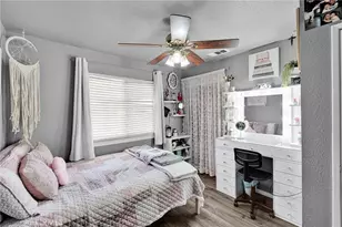 18128 Catalpa St, Hesperia, CA 92345 - Photo 20