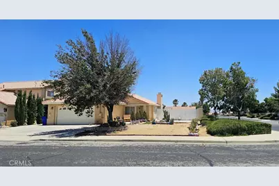 13385 Monterey, Victorville, CA 92392 - Photo 2