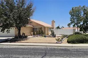 13385 Monterey, Victorville, CA 92392 - Photo 2