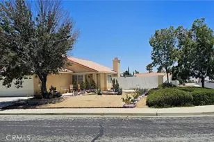 13385 Monterey, Victorville, CA 92392 - Photo 32