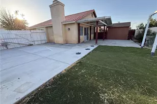 13385 Monterey, Victorville, CA 92392 - Photo 18