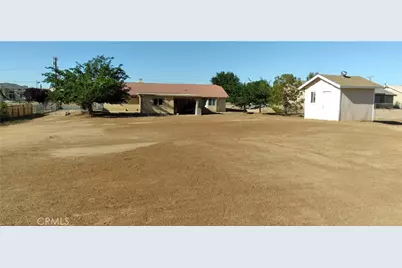 16790 Sycamore, Hesperia, CA 92345 - Photo 2