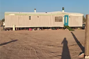 37347 Mulberry Rd, Hinkley, CA 92347 - Photo 1