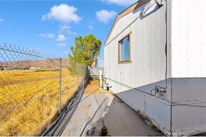 23456 Ottawa #28, Apple Valley, CA 92308 - Photo 4