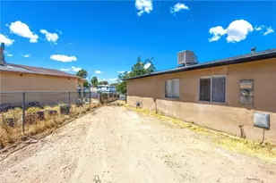 2037 Sequoia, Barstow, CA 92311 - Photo 38
