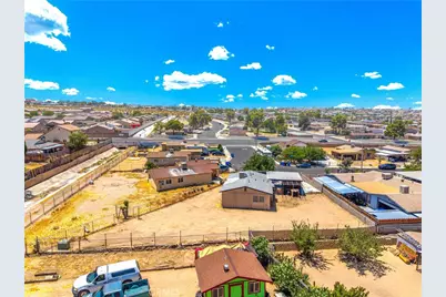 2037 Sequoia, Barstow, CA 92311 - Photo 42