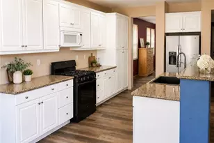 13116 Sunnyvale Ct, Hesperia, CA 92344 - Photo 4
