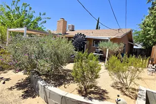 23911 Tahquitz, Apple Valley, CA 92307 - Photo 20