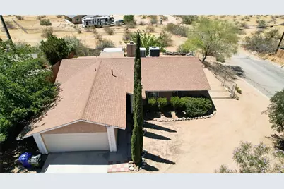 23911 Tahquitz, Apple Valley, CA 92307 - Photo 26