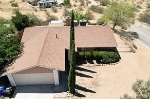 23911 Tahquitz, Apple Valley, CA 92307 - Photo 26