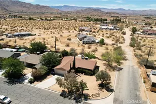 23911 Tahquitz, Apple Valley, CA 92307 - Photo 28