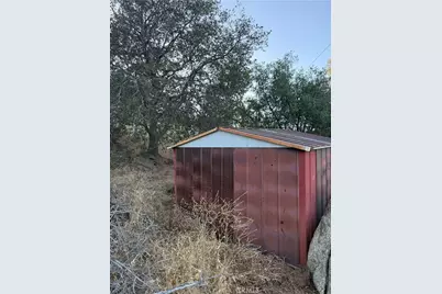 29642 Hart Oaks Drive, Keene, CA 93531 - Photo 48