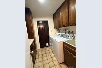 29642 Hart Oaks Drive, Keene, CA 93531 - Photo 36