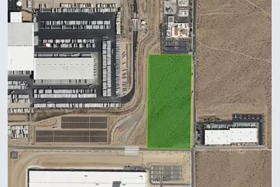 1 Navajo Road, Apple Valley, CA 92307 - Photo 2