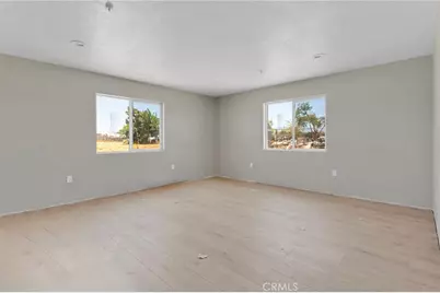 15025 Olive St, Hesperia, CA 92345 - Photo 12