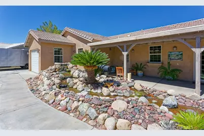 12776 Skyline Ranch, Apple Valley, CA 92308 - Photo 36