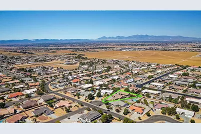 12776 Skyline Ranch, Apple Valley, CA 92308 - Photo 14
