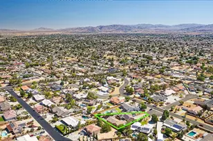 12776 Skyline Ranch, Apple Valley, CA 92308 - Photo 16