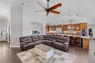 6910 Oak Vista Ln, Oak Hills, CA 92344 - Photo 18