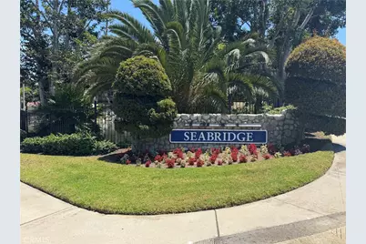 20371 Bluffside, Huntington Beach, CA 92646 - Photo 2