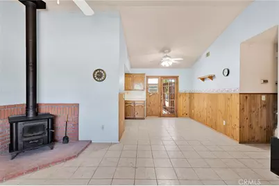 15747 Lindero Street, Victorville, CA 92395 - Photo 4