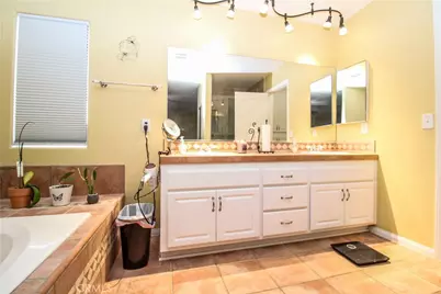 10972 Braceo, Victorville, CA 92392 - Photo 14