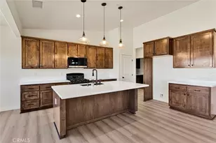 9210 Marco Rd, Phelan, CA 92371 - Photo 8
