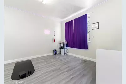 2945 Tweedy, South Gate, CA 90280 - Photo 14