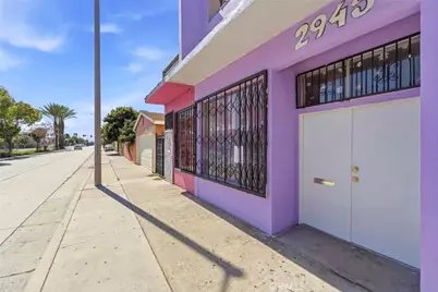 2945 Tweedy, South Gate, CA 90280 - Photo 6