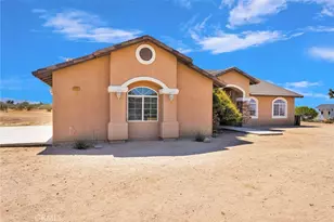 11722 Brookside Ct, Phelan, CA 92371 - Photo 4