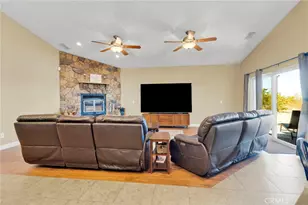 11722 Brookside Ct, Phelan, CA 92371 - Photo 16