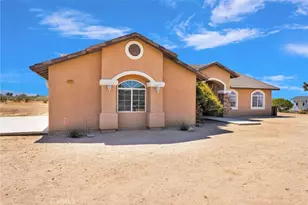 11722 Brookside Ct, Phelan, CA 92371 - Photo 4