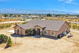 11722 Brookside Ct, Phelan, CA 92371 - Photo 66