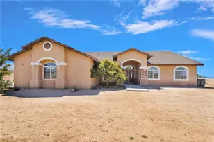 11722 Brookside Ct, Phelan, CA 92371 - Photo 2