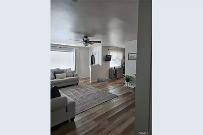 10387 Portland, Hesperia, CA 92345 - Photo 18