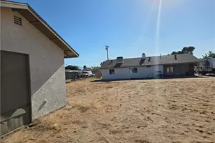 10387 Portland, Hesperia, CA 92345 - Photo 48