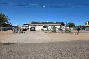 10387 Portland, Hesperia, CA 92345 - Photo 4