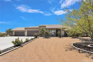 9879 Silver Palm Dr, Oak Hills, CA 92344 - Photo 4