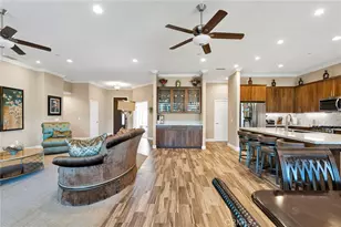 9879 Silver Palm Dr, Oak Hills, CA 92344 - Photo 16
