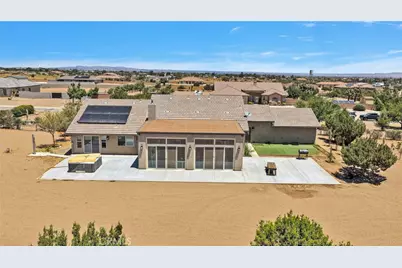 9879 Silver Palm Drive, Oak Hills, CA 92344 - Photo 62