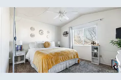 12450 Silverwood, Victorville, CA 92395 - Photo 26