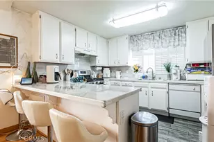 12450 Silverwood, Victorville, CA 92395 - Photo 16