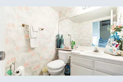 12450 Silverwood, Victorville, CA 92395 - Photo 4