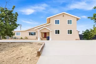 15037 Miami, Apple Valley, CA 92307 - Photo 2