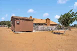 10521 3rd Ave, Hesperia, CA 92345 - Photo 38