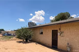 9387 8th Ave, Hesperia, CA 92345 - Photo 4